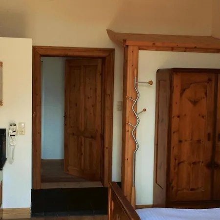 Schweizerhof Am Oda ve Kahvaltı Altmünster