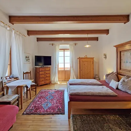 Bed & Breakfast Schweizerhof Am 3*