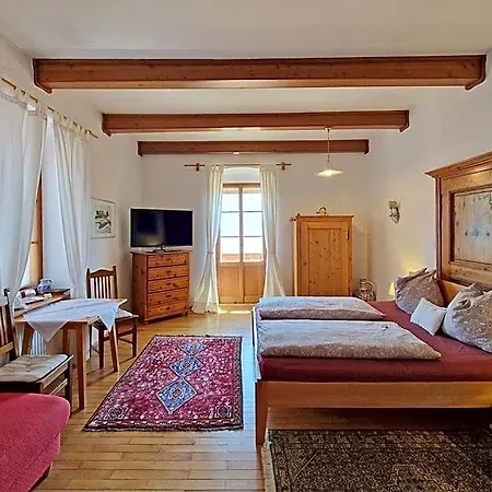 B&B Schweizerhof Am Altmünster