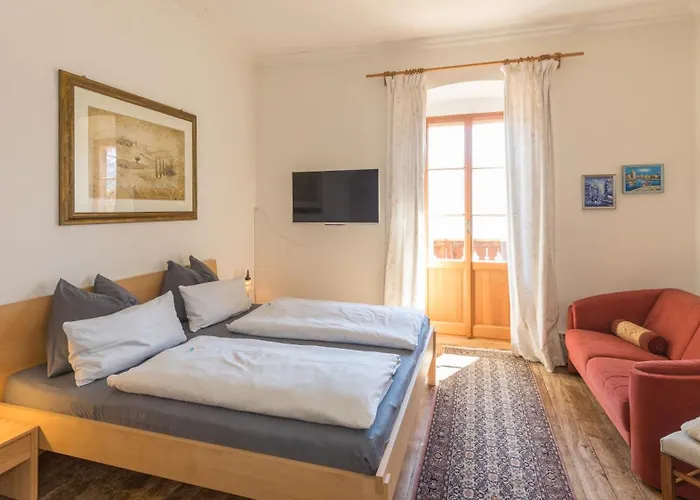 Schweizerhof Am Bed & Breakfast